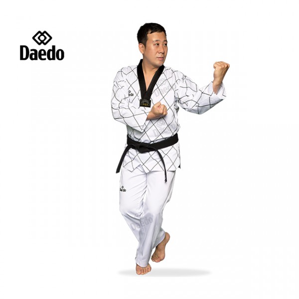 Dobok Maestro Taekwondo