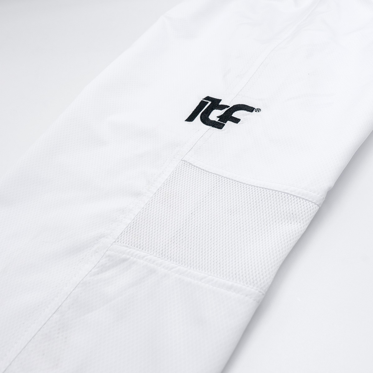 Dobok ITF Approved ProWear Black Belt